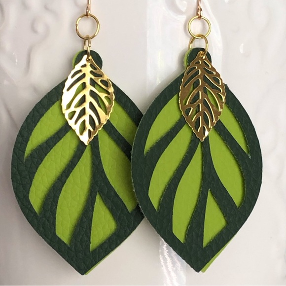 New Layered Faux Vegan Leather Dangling Leaves Handmade Earrings Green Floral - Picture 5 of 8